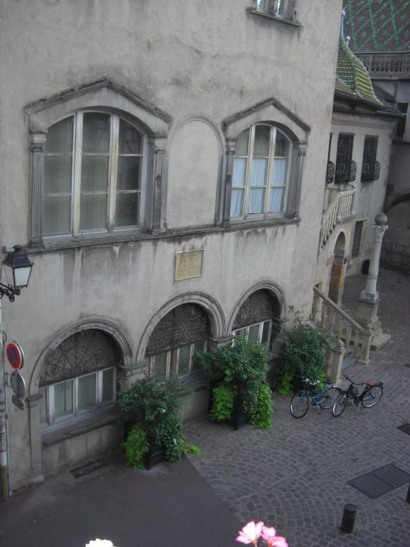 Les Appartements Du Koifhus Colmar Phòng bức ảnh